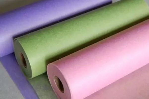 Hvad er forskellen mellem non-gummi bomuld og non-woven stof